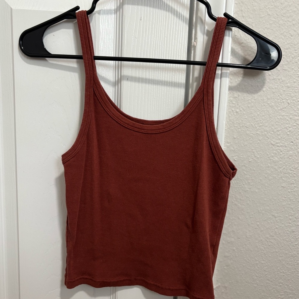 burnt orange tank top
